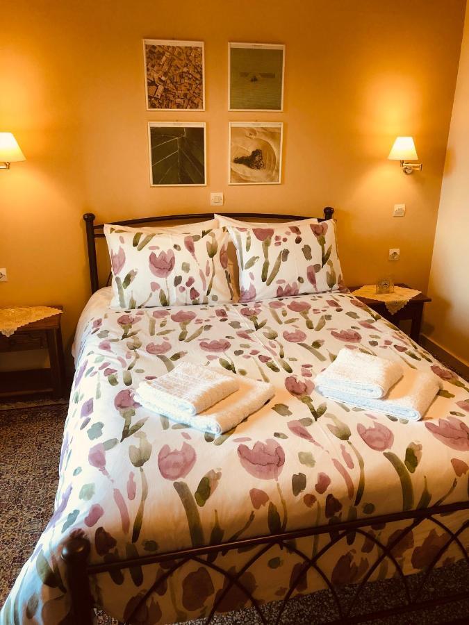 Hotel Helidona Mikrón Khoríon Esterno foto